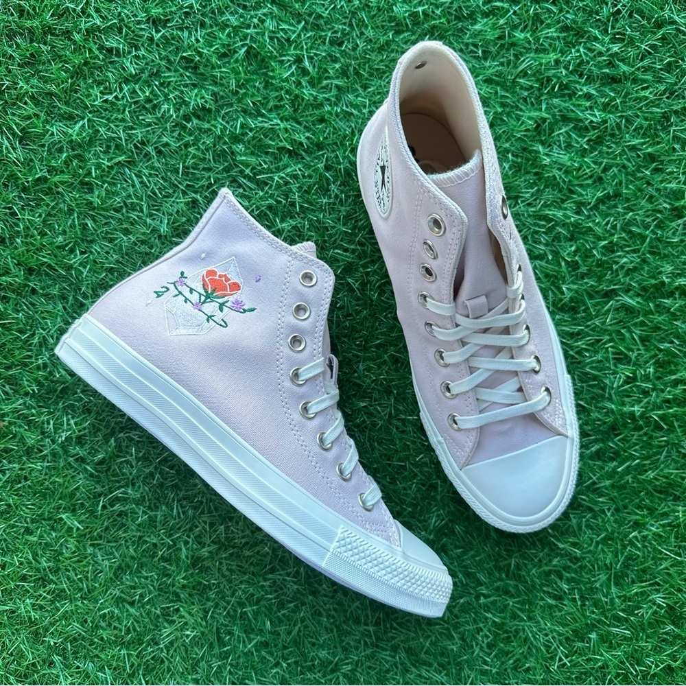 🎁Converse Chuck Taylor All Star Ctas Hi Barely Rose Crystal Magic - Picture 6 of 10